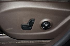 2014款Jeep自由光2.4L豪华版