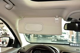 2014款Jeep自由光2.4L豪华版