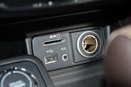 2014款Jeep自由光2.4L豪华版