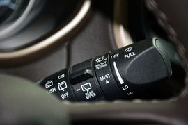 2014款Jeep自由光2.4L豪华版