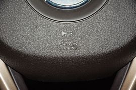 2014款Jeep自由光2.4L豪华版