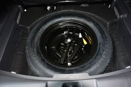 2014款Jeep自由客2.0L运动版