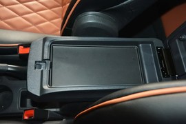 2014款Jeep自由客2.0L运动版