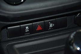 2014款Jeep自由客2.0L运动版