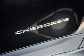 2014款Jeep自由光2.4L豪华版