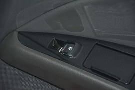 2013款福特蒙迪欧2.0L