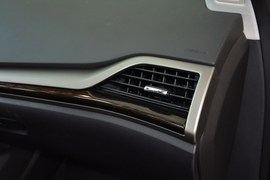 2013款福特蒙迪欧2.0L
