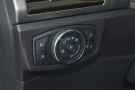 2013款福特蒙迪欧2.0L
