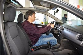 2015款雪铁龙全新爱丽舍