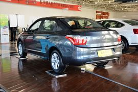 2015款雪铁龙全新爱丽舍