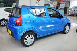 2013款长安铃木奥拓1.0L手动豪华型