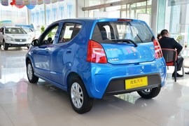 2013款长安铃木奥拓1.0L手动豪华型