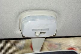 2013款长安铃木奥拓1.0L手动豪华型
