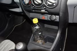 2013款长安铃木奥拓1.0L手动豪华型