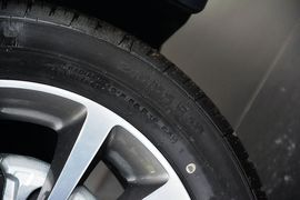 2014款Jeep指南者2.4L