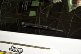 2014款Jeep指南者2.4L