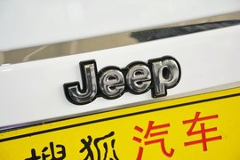 2014款Jeep指南者2.4L