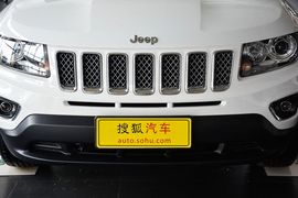 2014款Jeep指南者2.4L