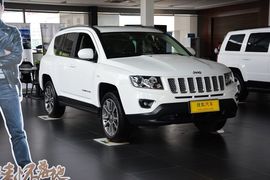 2014款Jeep指南者2.4L
