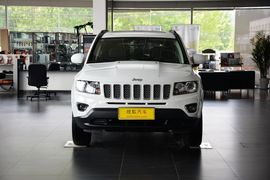 2014款Jeep指南者2.4L