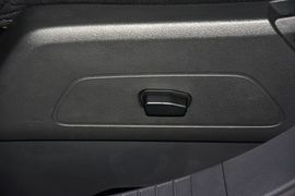 2014款Jeep指南者2.4L
