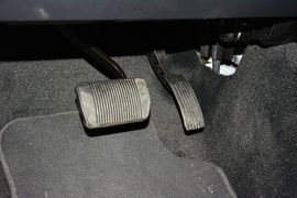 2014款Jeep指南者2.4L