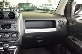 2014款Jeep指南者2.4L