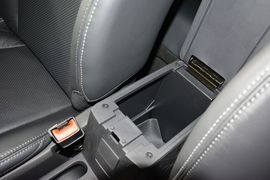 2014款Jeep指南者2.4L