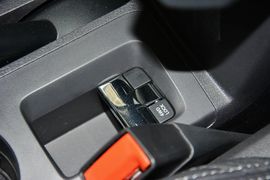 2014款Jeep指南者2.4L