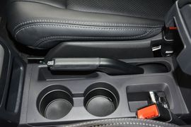 2014款Jeep指南者2.4L