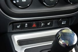 2014款Jeep指南者2.4L