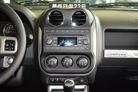 2014款Jeep指南者2.4L