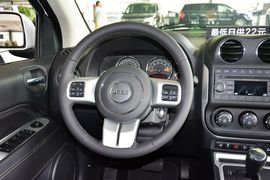 2014款Jeep指南者2.4L