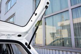 2015款斯柯达晶锐1.4L自动前行版