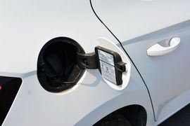 2015款斯柯达晶锐1.4L自动前行版