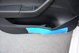 2015款斯柯达晶锐1.4L自动前行版