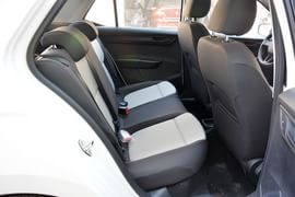 2015款斯柯达晶锐1.4L自动前行版