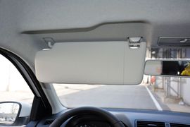 2015款斯柯达晶锐1.4L自动前行版