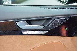 2014款奥迪A8L