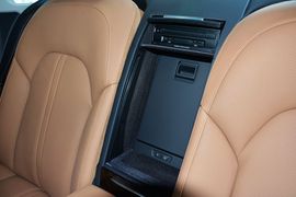 2014款奥迪A8L