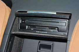 2014款奥迪A8L