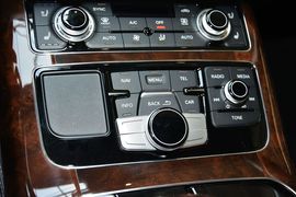 2014款奥迪A8L