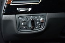 2014款奥迪A8L