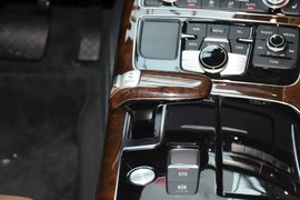 2014款奥迪A8L