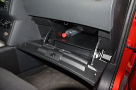 2012款日产逍客2.0XL火CVT两驱