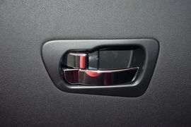 2012款日产逍客2.0XL火CVT两驱