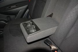2012款日产逍客2.0XL火CVT两驱