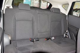 2012款日产逍客2.0XL火CVT两驱