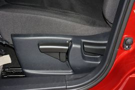2012款日产逍客2.0XL火CVT两驱