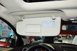 2012款日产逍客2.0XL火CVT两驱